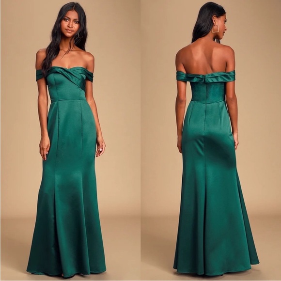 Lulus Dresses & Skirts - Lulu’s large off the shoulder emerald satin maxi dress